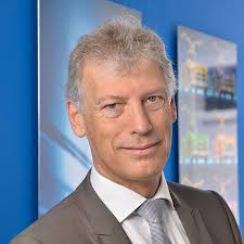 Een voor volwassenen en een voor kinderen. Kontakt