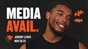 BC Lions Linebacker Jeremy Lewis