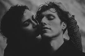 Disclaimer: Social media is a trap. Society is getting sucked in and  manipulated by these apps/sites. A gentle reminder that this CAN make  people addicted. The algorithms are designed to keep you