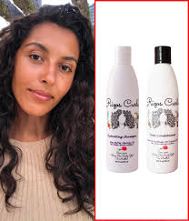 The best hair products work with your hair type, texture and curl type, helping you embrace your natural strands. The Best Shampoo And Conditioner For Curly Hair According To Natural Hair Experts