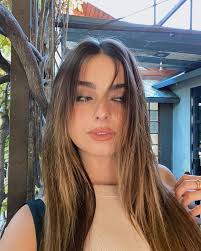 Entdecke rezepte, einrichtungsideen, stilinterpretationen und andere ideen zum ausprobieren. Addison Rae No Instagram Change What You Cannot Accept Accept What You Cannot Change In 2021 Hairstyles List Long Hair Styles Hair