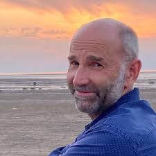 Roger Galpin (@RogerGalpin)