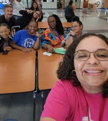 Jamie Hooks (@CaptainJHooks)