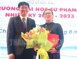 Điểm chuẩn vào trường đại học sư phạm tphcm năm 2020. Ä'áº¡i Há»c SÆ° Pháº¡m Tphcm Co Ná»¯ Hiá»‡u TrÆ°á»Ÿng Ä'áº§u Tien