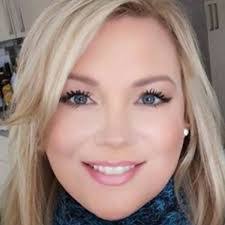 Courtney Caraway's Instagram, Twitter & Facebook