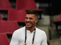 Pierwsza wzmianka odnosi się do połowy xiv wieku. Podolski Vor Pokalfinale Wir Wollen Die Trophae