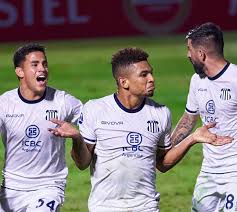 A continuación, todos los detalles del partido. Talleres Festejo En Brasil Con La Ultima Pelota Mira El Gol