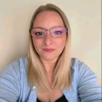 100+ profils pour “Berner”