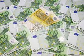 Euroscheine pdf / gratis einkaufsgutschein im wert von 500 euro. Kostenloses Foto 100 Euro Scheine 200 Euro Scheine Geldscheine Pixelio De