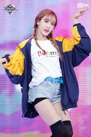 10 K Pop Idols Stage Outfits To Inspire Your Own Personal Wardrobe Stage Outfits Fashion Brenda Kpop Outfits