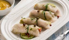 Il pesce spada gratinato è un secondo piatto a base di pesce, semplice, leggero, genuino e gustoso, perfetto per tutta la famiglia. Involtini Di Pesce Spada Affumicato Eccezionale Antipasto Di Pesce