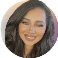 Vanessa Salas's Instagram, Twitter & Facebook