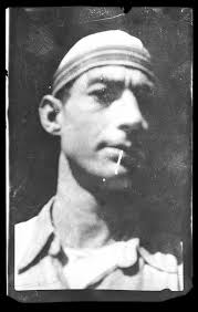 Levántate y marcha! : movimientos sociales y política en Colombia  (1920-1940) : las fotografías de Floro Piedrahita Calleja