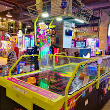Game zone trinidad, la romaine, trinidad and tobago. Play Awesome Rock Climbing Arcade Games Lbb Hyderabad