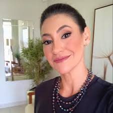 Renata Luciana Coneglian