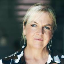 Nsjallah, mevrouw, annemie struyf het nieuwe boek van journaliste annemie struyf en fotografe lieve blancquaert heet insjallah, mevrouw, annemie struyf. Annemie Struyf Photos Facebook