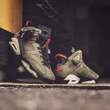 Travis Scott Merch Like Sweatpants T Shirt Hoodies Backpack With Competitive Price Easy 30 Day Return Policy Www Sgoodgoo Jordan Tenis Jordan Under Armour
