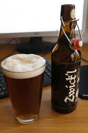 0 ratings0% found this document useful (0 votes). Aktien Zwick L Kellerbier Krug