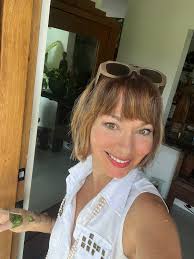 Miracles to behold!!! First, I got myself a new do!!! Guess w all the  working I forgot to eat n rest! So friends started saying I looked  malnourished!!! I listened to my