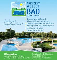 Gartenhaus aus holz steht für natürlichkeit und wohnliches flair. Freizeitwellenbad Neuhausen Im Enzkreis