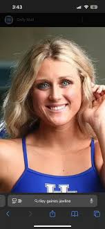 Her bone structure is More feminine than Simone Biles. 🤷🏼‍♀️ #simonebiles  #rileygaines #sports #usa