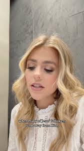 Jolene Marshall's Instagram, Twitter & Facebook