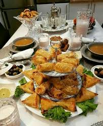 Pin Von Brigitte Mehler Auf Anrichten Marokkanische Rezepte Marokkanisches Essen Eid Essen
