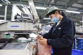 Get an overview of major world indexes, current values and stock market data. U S Investigating Air Bags Made By Takata Successor Joyson Bloomberg