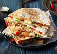 Quesadillas Tortilla Wraps Mit Kase Rezept Rewe De In 2020 Rezepte Tortilla Tortilla Wraps