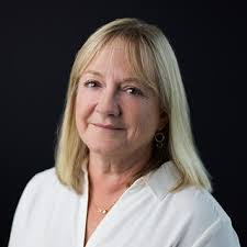 Lisa Bertucci's Instagram, Twitter & Facebook