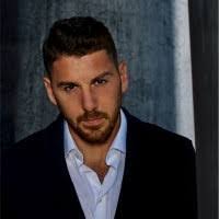 Tony Zanetti's Instagram, Twitter & Facebook