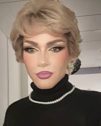 Rosé (@omgheyrose) • Instagram photos and videos