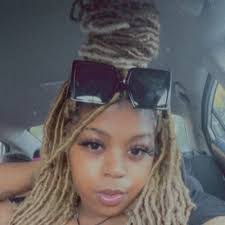 Shakia Barnes's Instagram, Twitter & Facebook