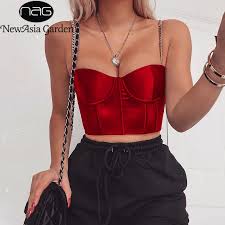 These uniquely cut tops expose the lower part of the torso, giving the waist, navel, and sometimes even the entire abdomen the freedom to lay bare. Newasia Summer Crop Top Women Sexy Bustier Top Blackless Chain Strap Padded Cropped Casual Satin Black Crop Tops Clothes 2020 Camis Aliexpress