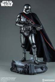 Captain Phasma Premium Format Figure Star Wars Sideshow With Images Sideshow Star Wars Star Wars Figures Star Wars Captain