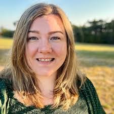 Sonja Norman's Instagram, Twitter & Facebook