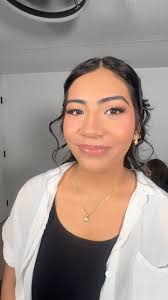 Discover the Soft Glam Makeup Style That Enhances Your Natural Beauty