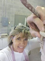 Lynn Weiler's Instagram, Twitter & Facebook