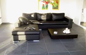 Fliesen aus schiefer lassen sich leicht verlegen, sie sind pflegeleicht und äußerst robust, so eignen sie sich auch ideal für wohnbereiche wie badezimmer und küche. Schiefer Fliesen Farben Grossen Und Oberflachen Wieland Naturstein