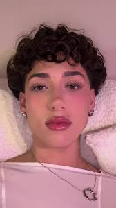 Daus Mendoza Coachella Day 3 2025 behind