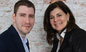 Nancy Harnois's Instagram, Twitter & Facebook