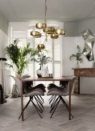 eetkamer gezien bij vt wonen weer verliefd op je huis onze zuiver eetkamerstoel omg in het grijs boven de tafel h thuisdecoratie home deco grijze eettafels