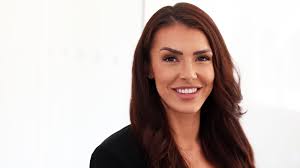 Chloe Sparkes begins her Training Contract