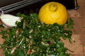 Bagnate con il vino e, una volta sfumato, aggiungete la. Gremolata Fur Ossobuco Koch Wiki