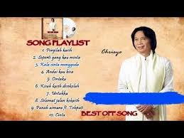 Lagu nostalgia tahun 90an ini berasal nah itulah list judul lagu kenangan 90an barat yang paling enak dan populer. 10 Lagu Chrisye Paling Enak Di Dengar Youtube Lagu Youtube Musica