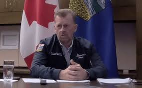 Ellis says Hwy. 16 to reopen, power being turned back