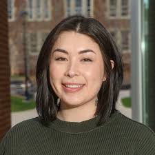 Sheny Perez's Instagram, Twitter & Facebook