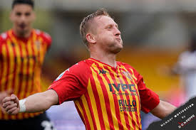 Statystyka pokazuje wszystkie zdobyte tytuły zawodnika kamil glik z klubu benevento calcio. Glik Hashtag On Twitter