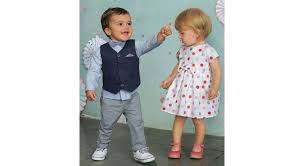 Accessoires de mariage, boutons de fausse fourrure, couverture de mariage. Mariage Enfant 25 Tenues De Fete Pour Les Petits Garcons