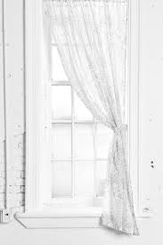 Black And White Damask Curtains Edited By Vintageaddictions Classy Parisian Black White Please Do Not Delete Or Change So Yellow Curtains Damask Curtains Urban Outfitters Curtains